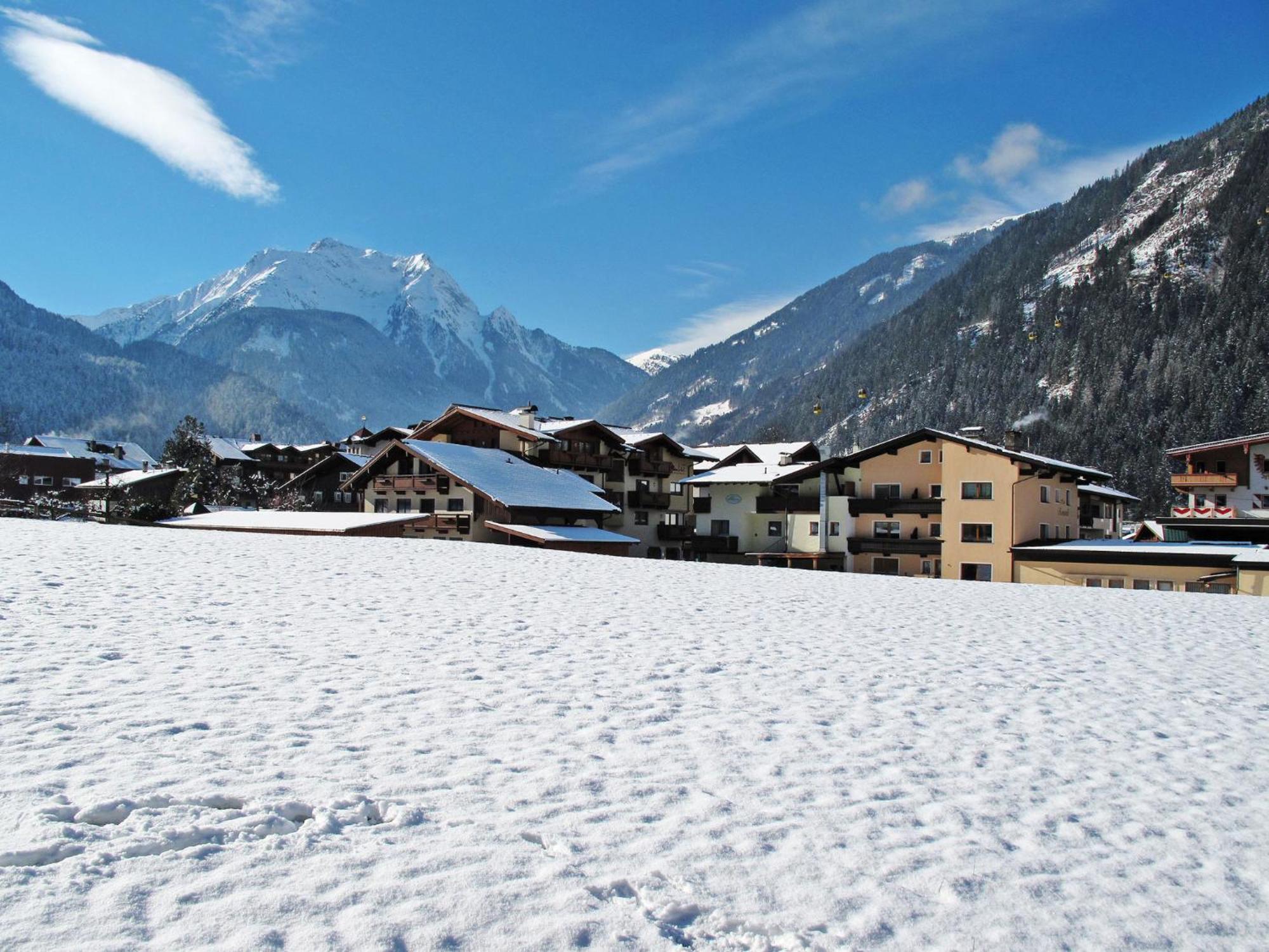 Chalet Wegscheider By Interhome Mayrhofen Bagian luar foto