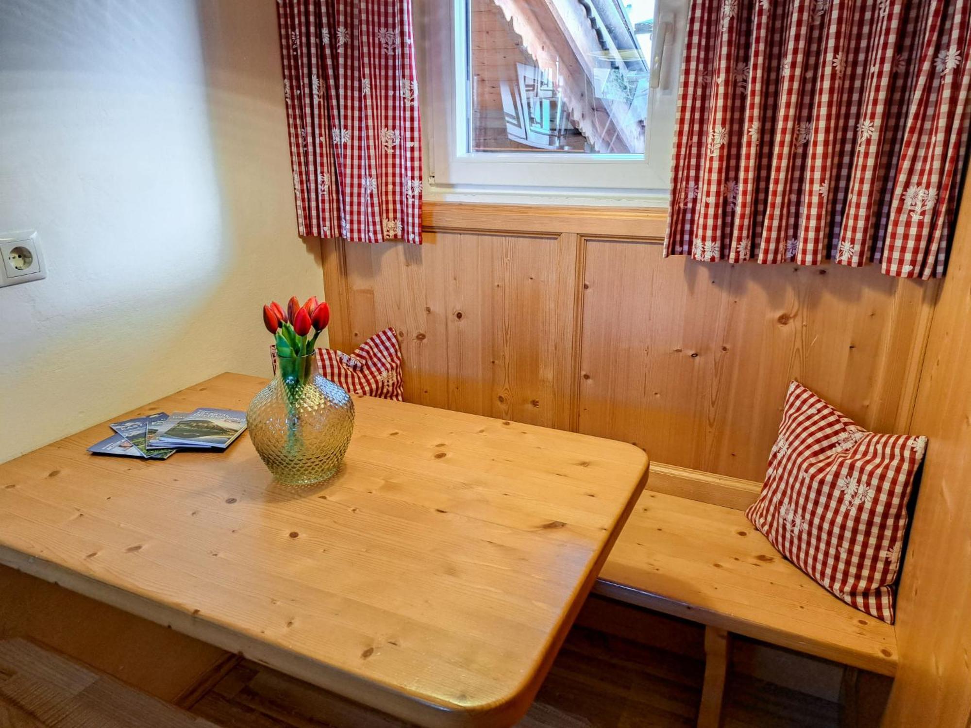 Chalet Wegscheider By Interhome Mayrhofen Bagian luar foto