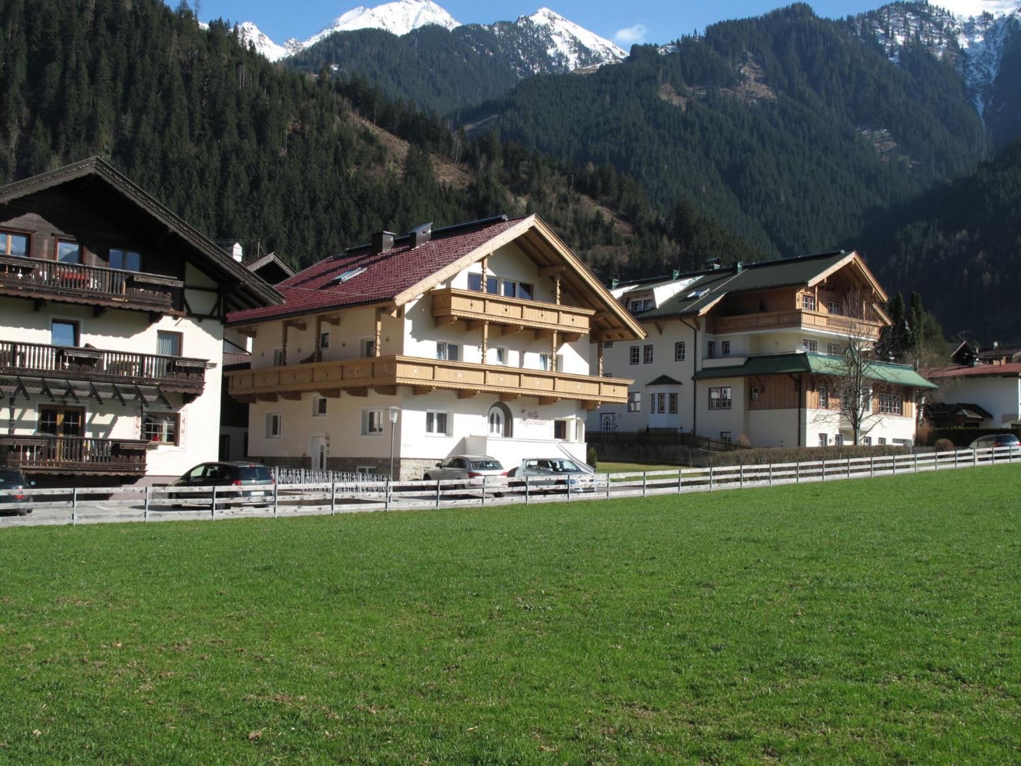 Chalet Wegscheider By Interhome Mayrhofen Bagian luar foto