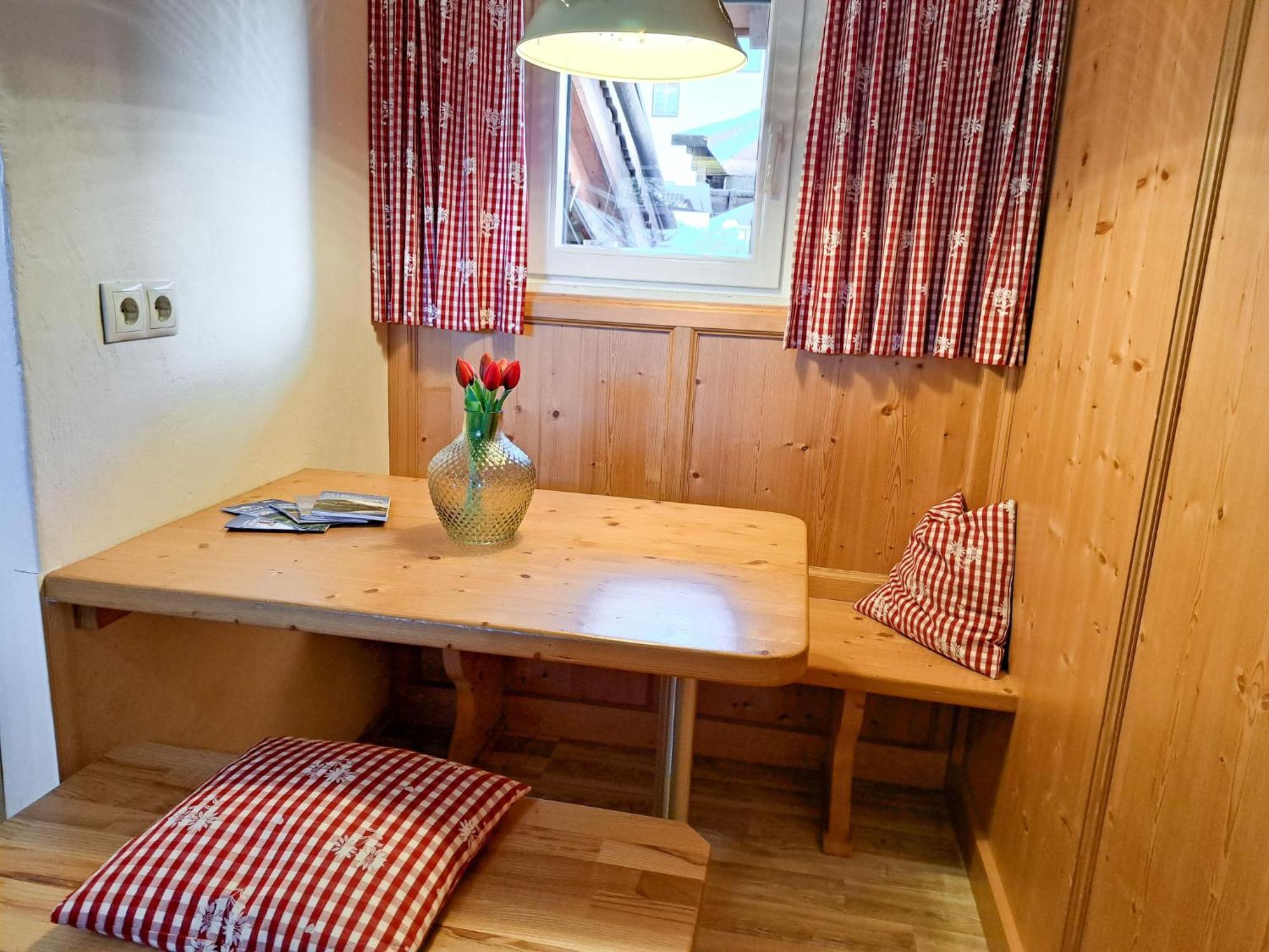 Chalet Wegscheider By Interhome Mayrhofen Bagian luar foto